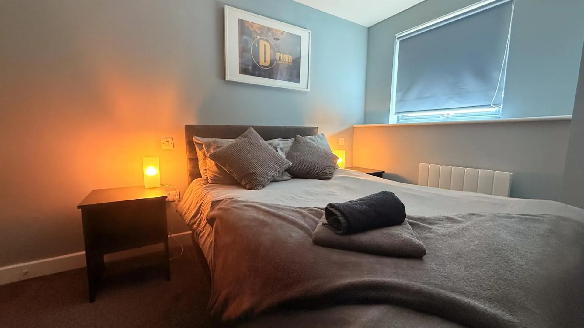 Newcastle Quayside Apartment With Parking